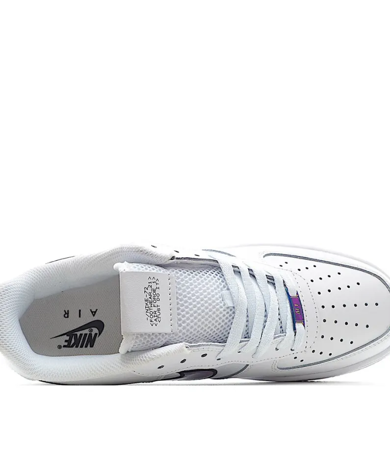 Nike Air Force 1 Low-Top Sneakers