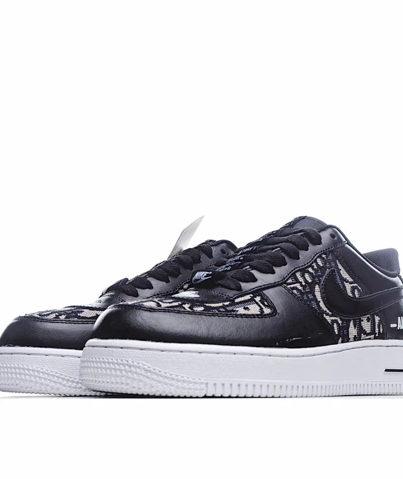 Nike Air Force 1 Low