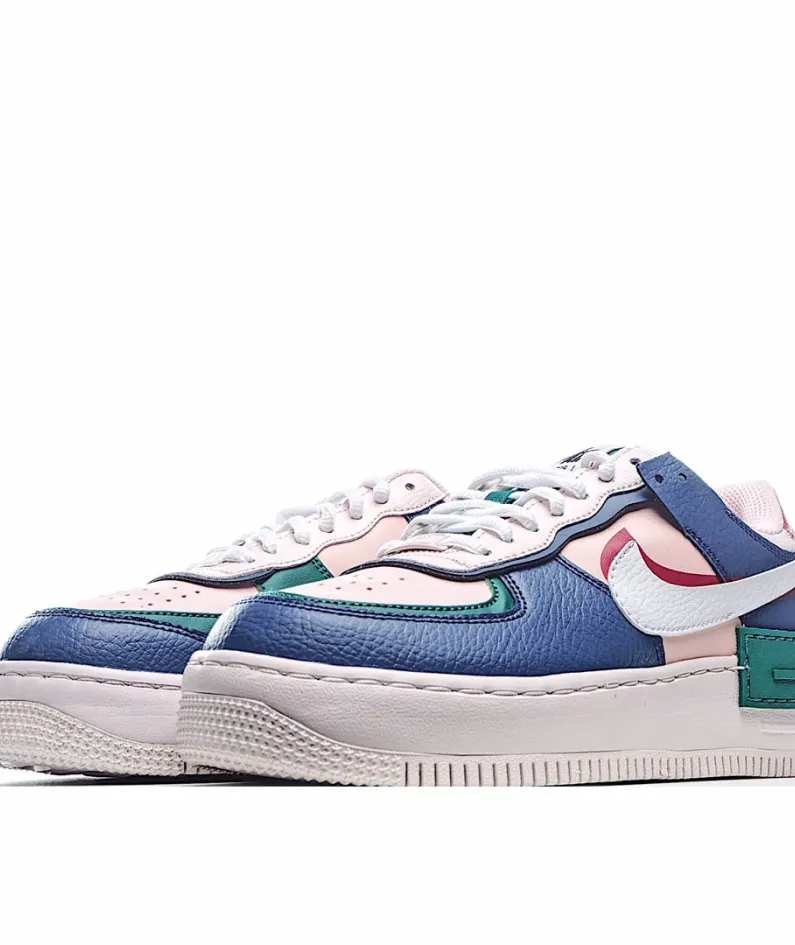 Nike WMNS Air Force 1 Shadow Low-Top Sneakers