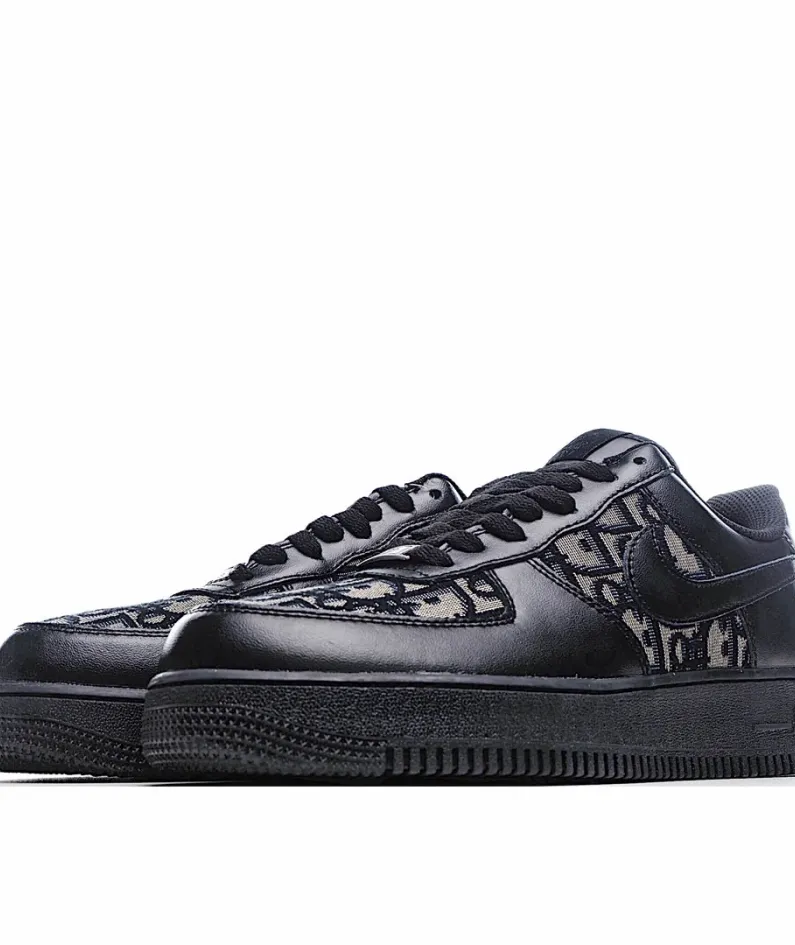 Nike Air Force 1 Low