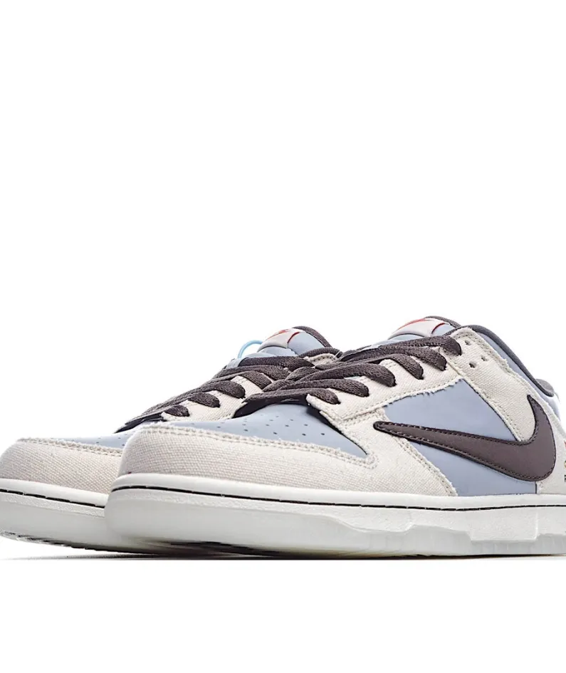 Travis Scott x PlayStation x Nike Dunk Low  