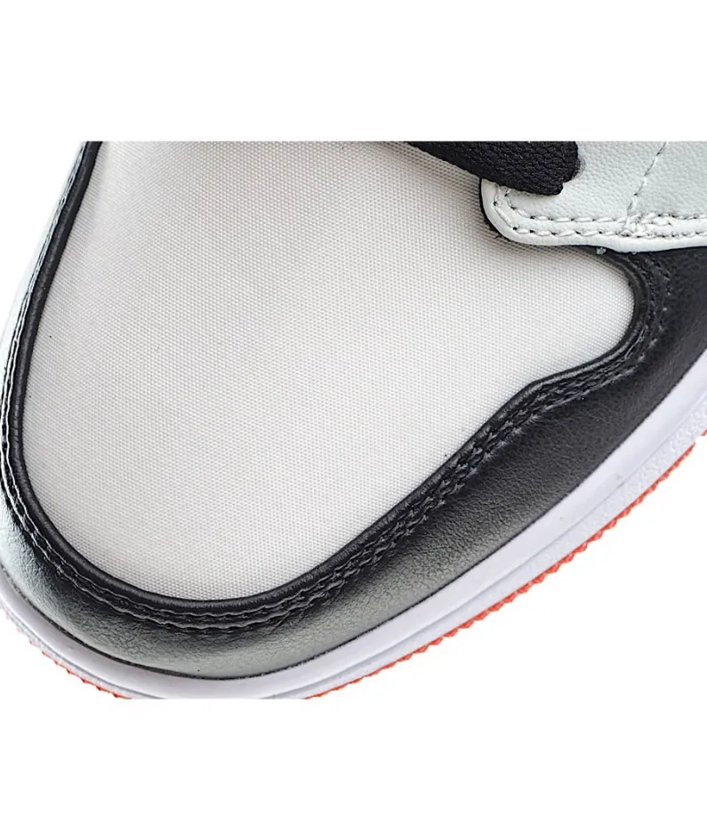 Air Jordan 1 Low 'Wolf Grey Infrared'