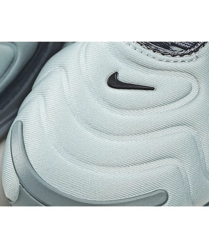 Nike Air Max 720