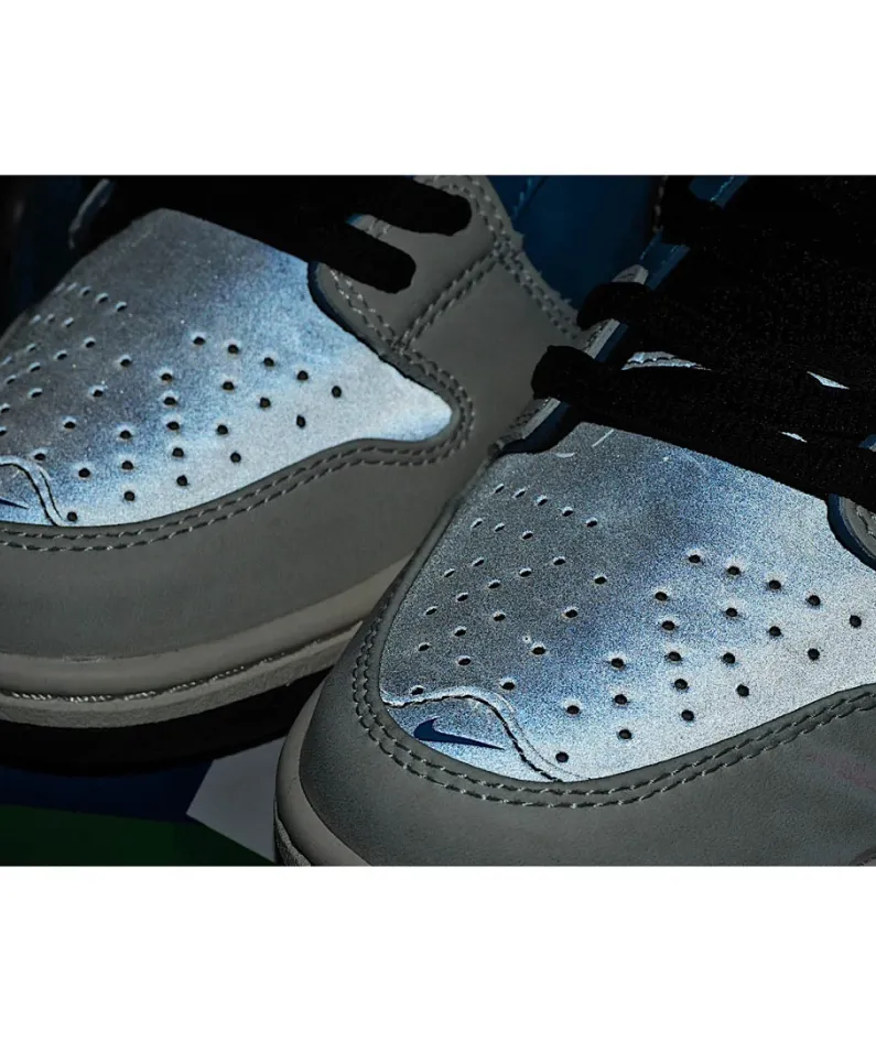 Nike Instant Skateboards x SB Dunk Low
