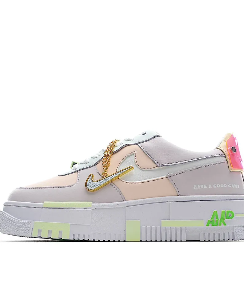 Nike Air Force 1 LV8 Pixel  