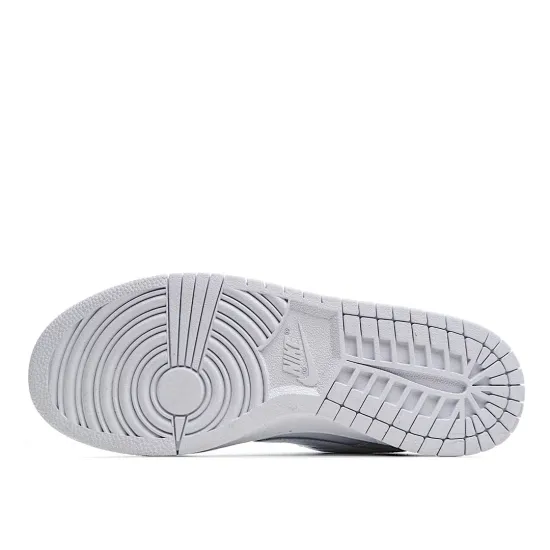 Nike Dunk SB Low white