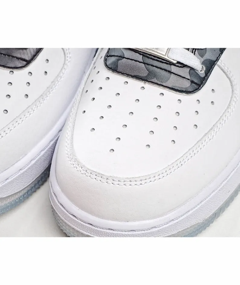 Nike Air Force 1 Low Low Top White Camo Hook