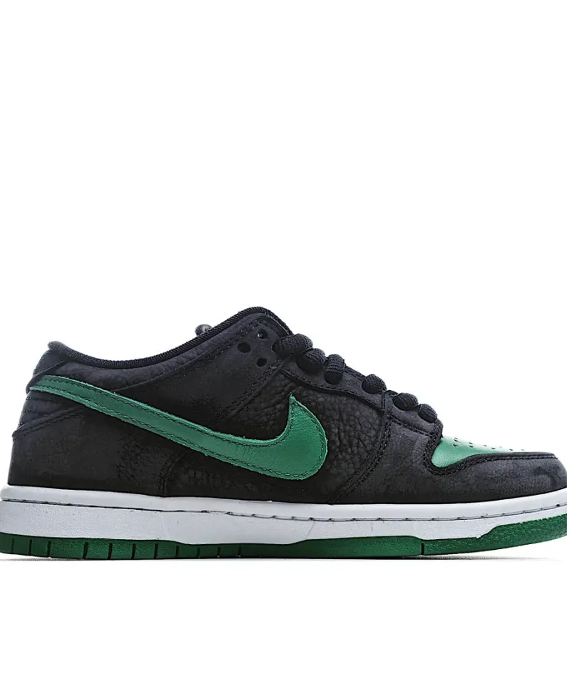 Dunk Low Pro SB 'Black Pine'