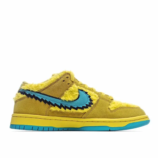Nike SB Dunk Low Grateful Dead  