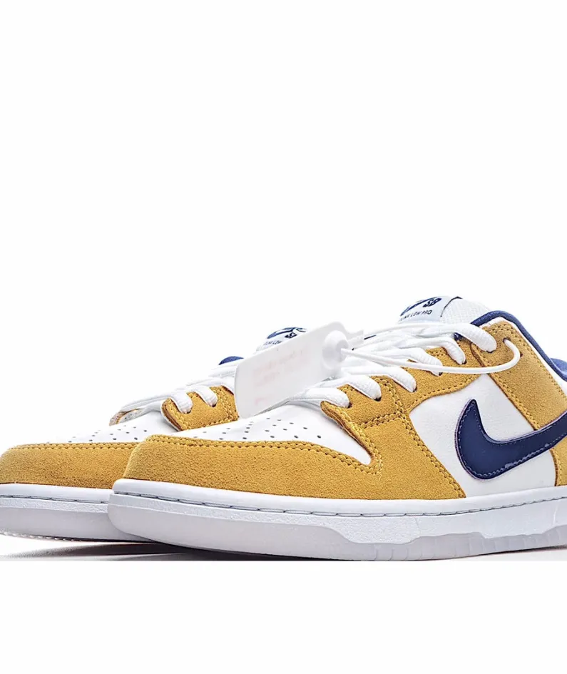 Nike SB DUNK LOW LASER ORANGE   