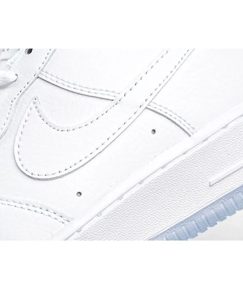 Nike Air Force 107 Low Low Top Sneakers