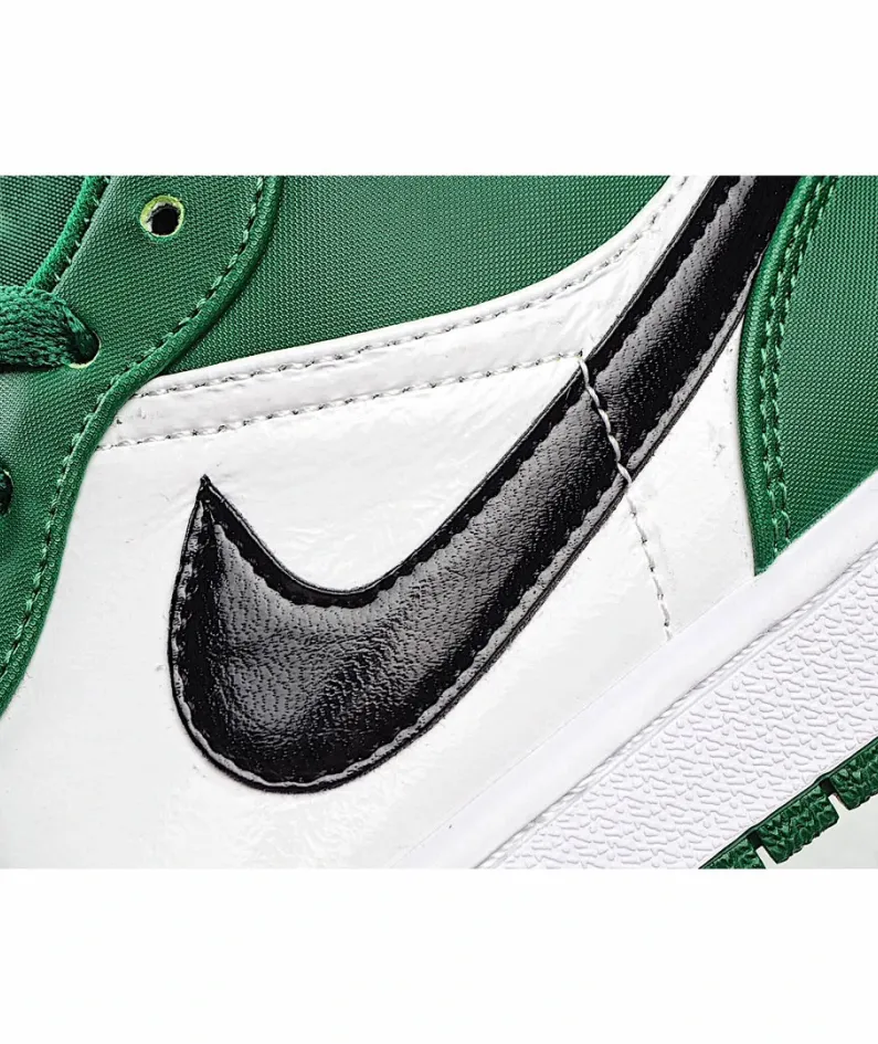 Air Jordan 1 Low 'Pine Green'