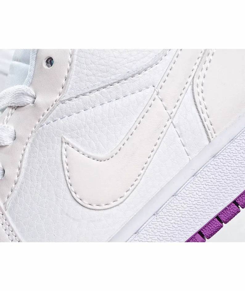 Air Jordan 1 Low GG Pink Chameleon