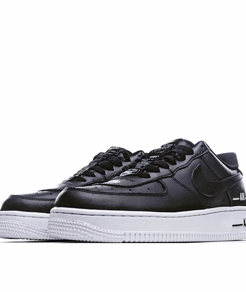 Nike Air Force 1 ’07 LV8  