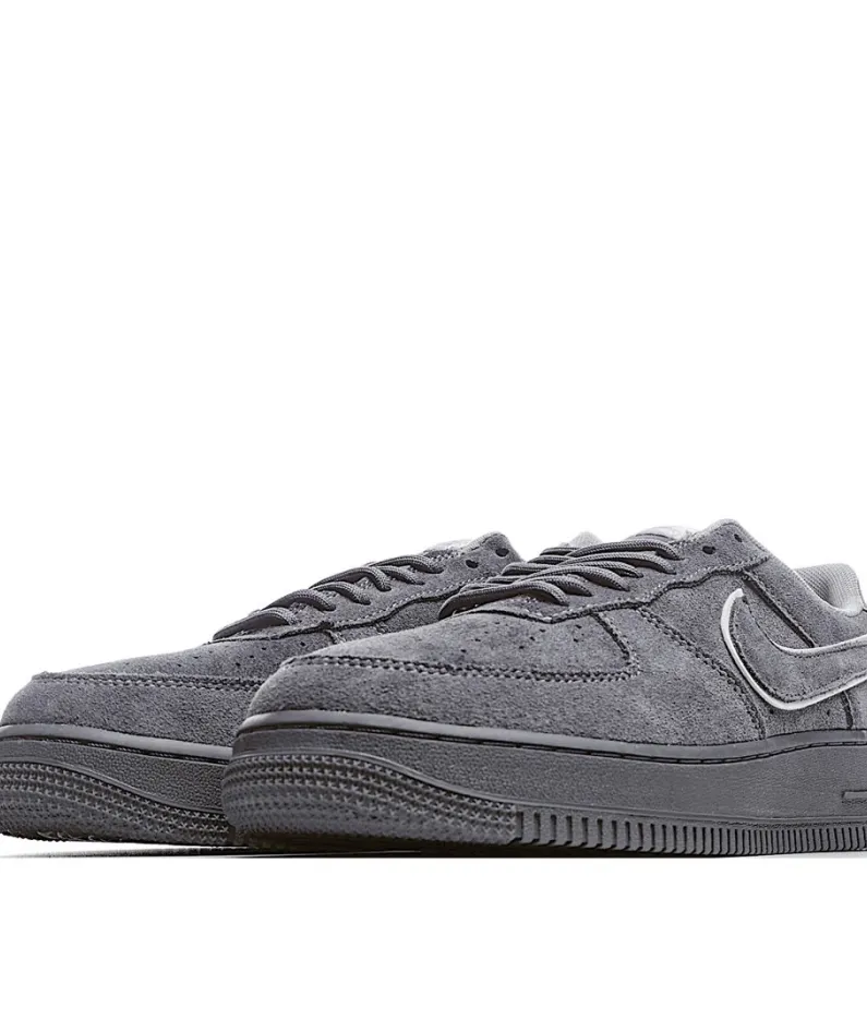 Nike Air Force 1 07 AF1 Sneakers