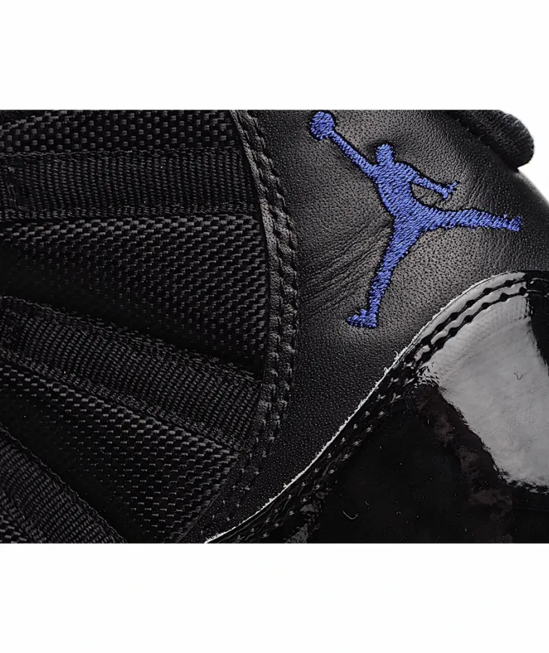 Air Jordan 11 Retro 'Space Jam' 2016