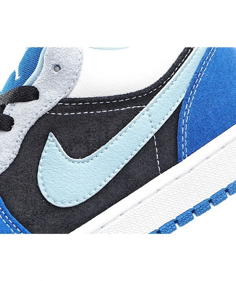 Air Jordan 1 Low SE 'Racer Blue'