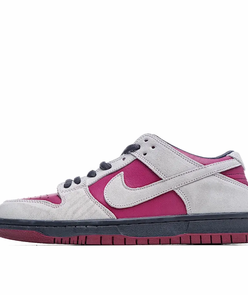 Nike SB Dunk Low
