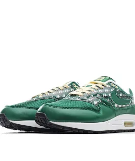Nike Air Max 1  Nike Logo 