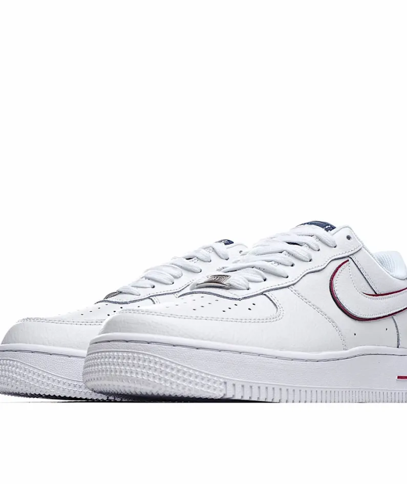 Nike Air Force 1 Low 07 Low Top Sneakers