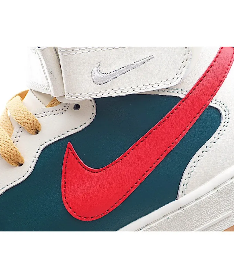 Nike Air Force 1 Mid