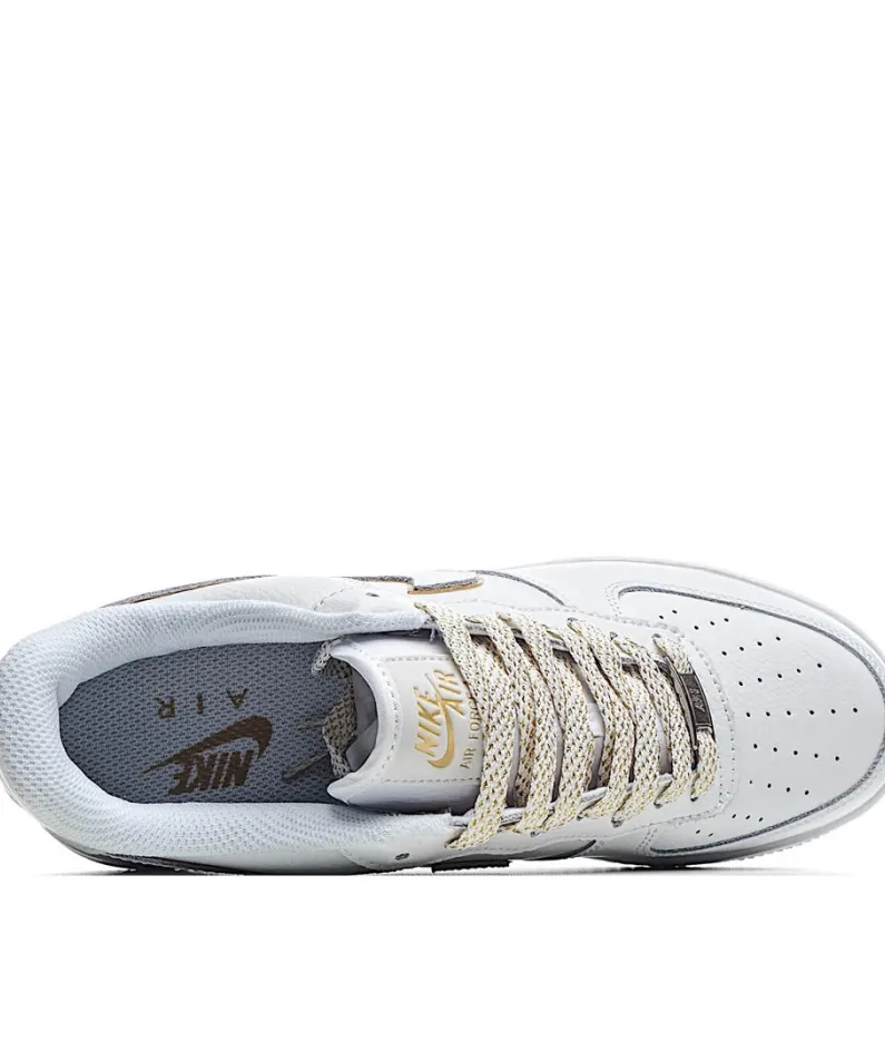 Nike Air Force 1 Low Low Top Sneakers