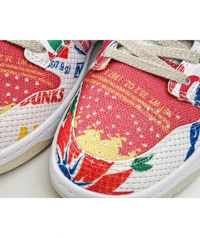 Nike SB Dunk Low SPCity Market Low Top Sneakers