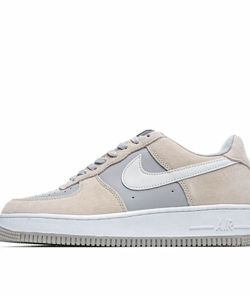 Nike Air Force 1 AF1 Sneakers