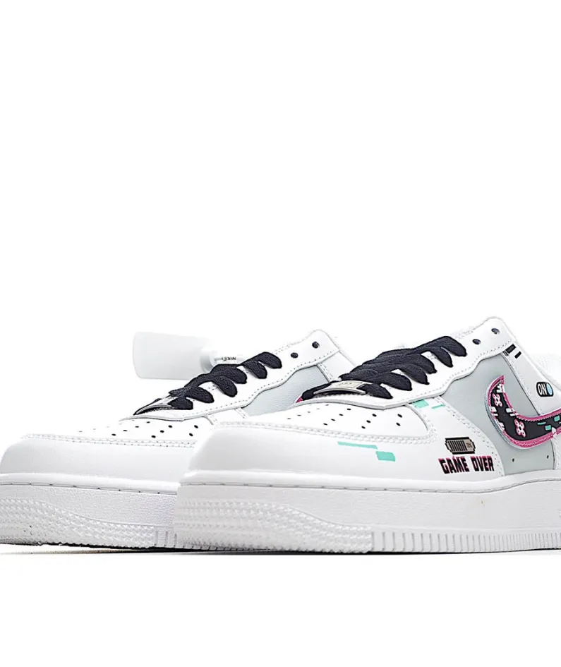 Nike Air Force 1 Low'07 Low Top Sneakers