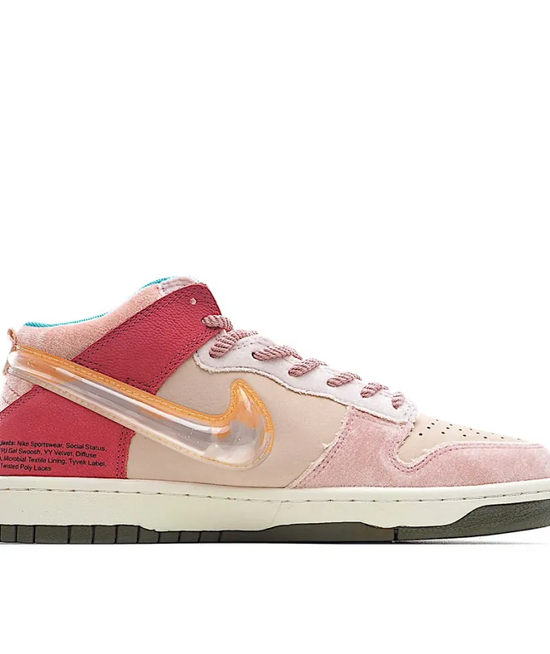 Social Status x Nike Dunk Low Hd  