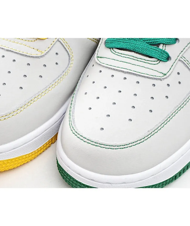 Nike Air Force 1 Low-Top Sneakers