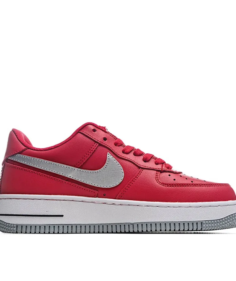 Nike Air Force 1 Low 07 Low Top Sneakers