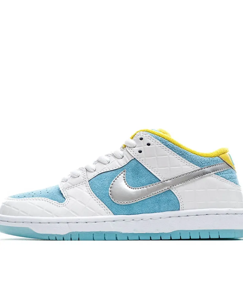 FTC Skateboarding x Nike SB Dunk Low Pro QSLAGOON PULSE Diamond Silver Ice Blue