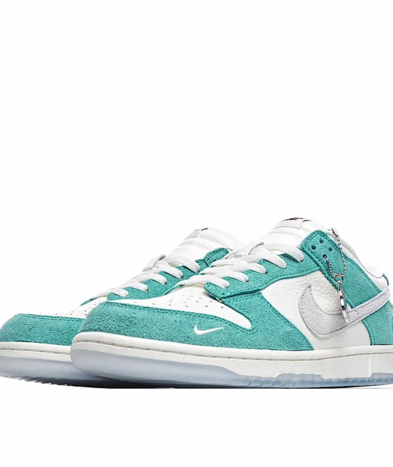Nike SB Dunk Low/KASINA