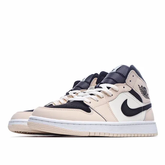  Wmns Air Jordan 1 Mid 'Barely Orange'