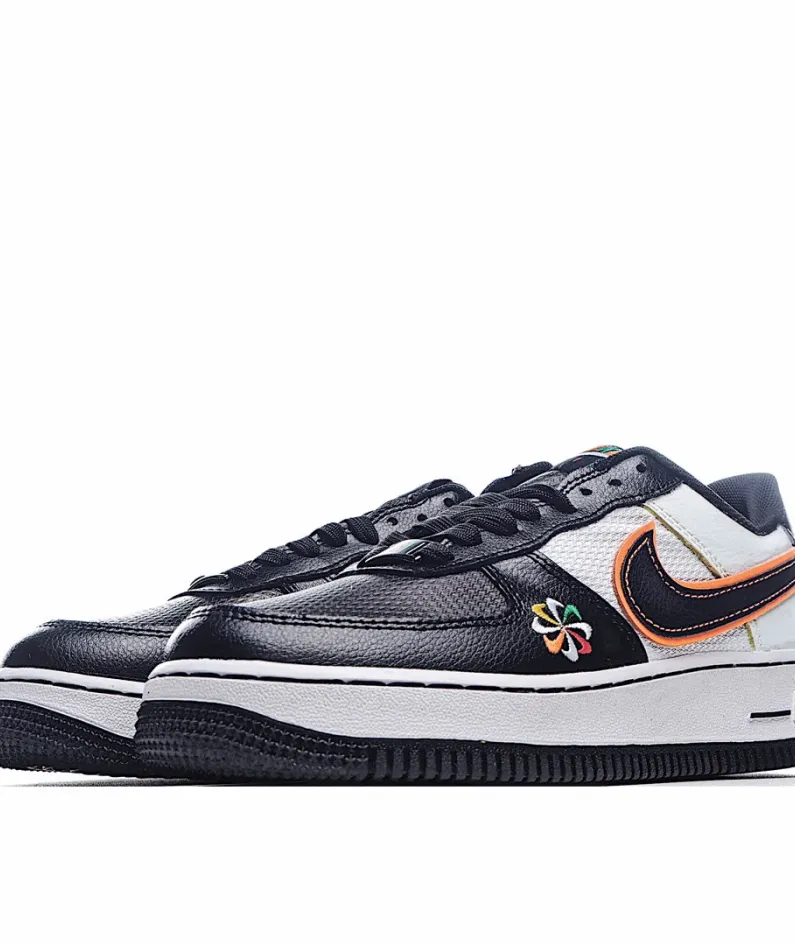 Nike Air Force 1 Low-Top Sneakers Black & White