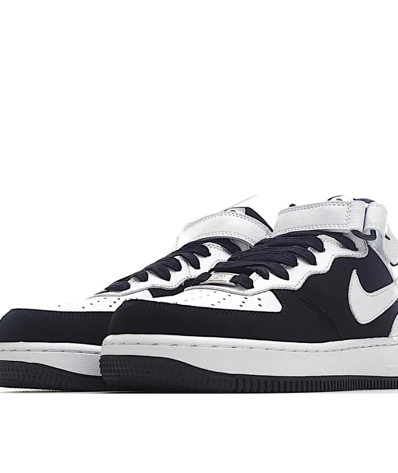 Nike Air Force 1 Mid