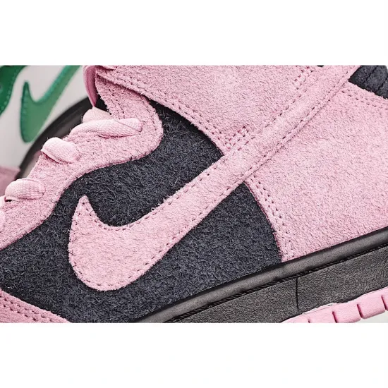 Nike SB Dunk High "Invert Celtics Black"