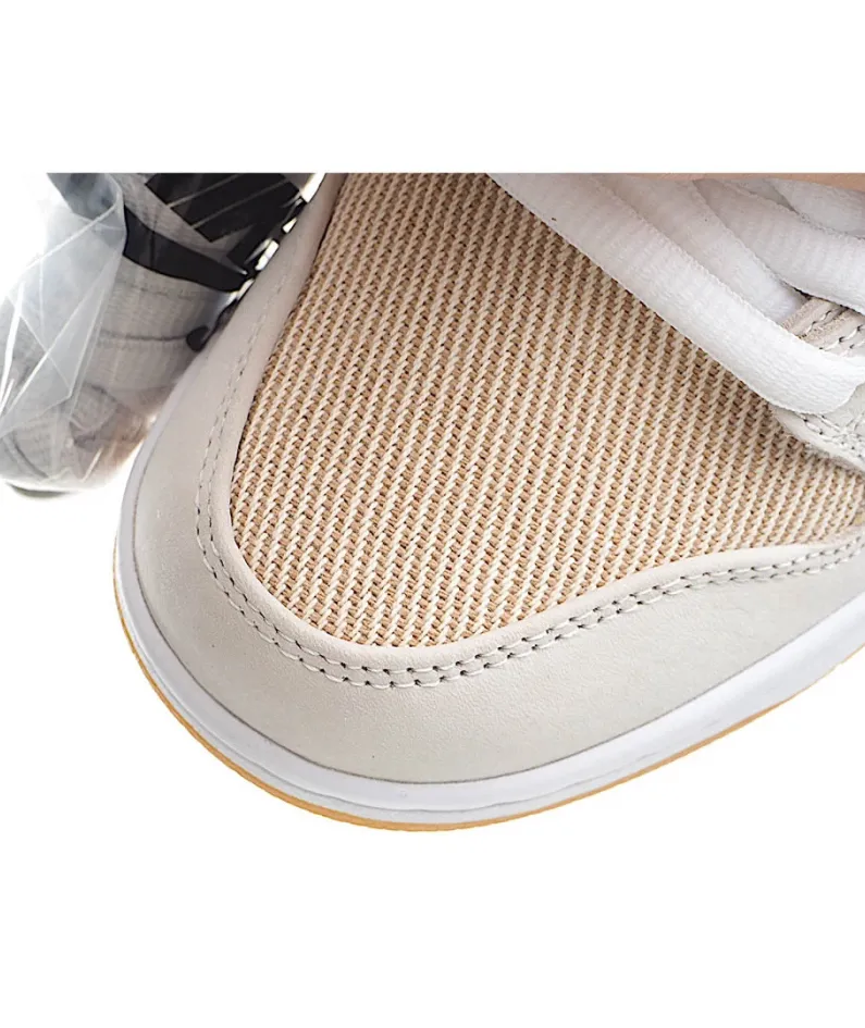 Nike SB Dunk High Unbleached Pack Sneakers