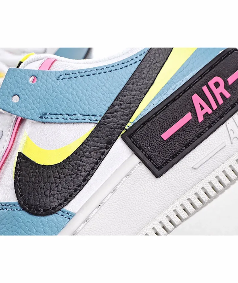 Nike WMNS Air Force 1 Shadow Low-Top Sneakers