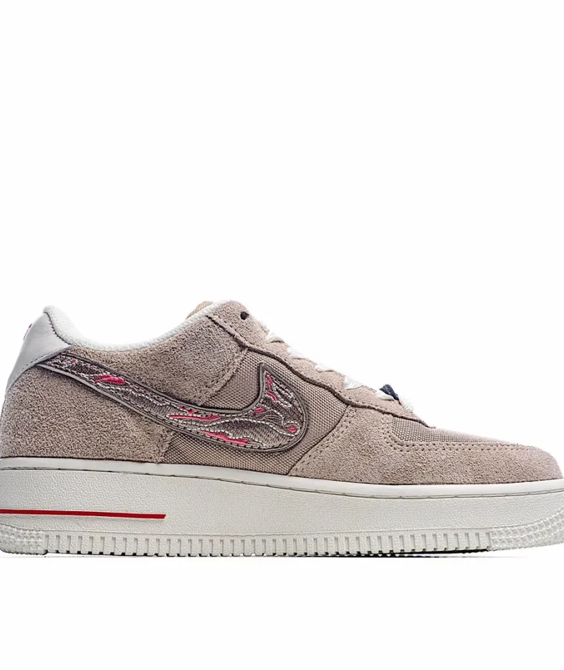 Nike Air Force 1 Low-Top Sneakers