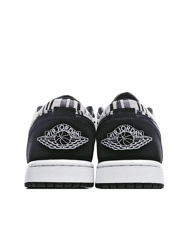 Air Jordan 1 Low GS 'Zebra'