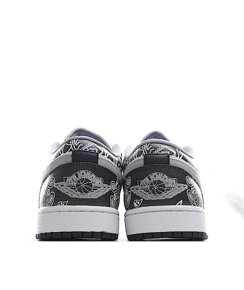 Air Jordan 1 Low Low Basketball Shoes