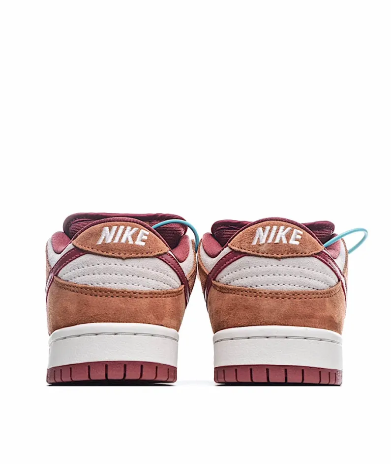 Nike SB Dunk Low Russet Cedar Brown Red Hook