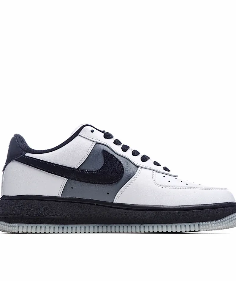 Nike Air Force 1 Low Black & White
