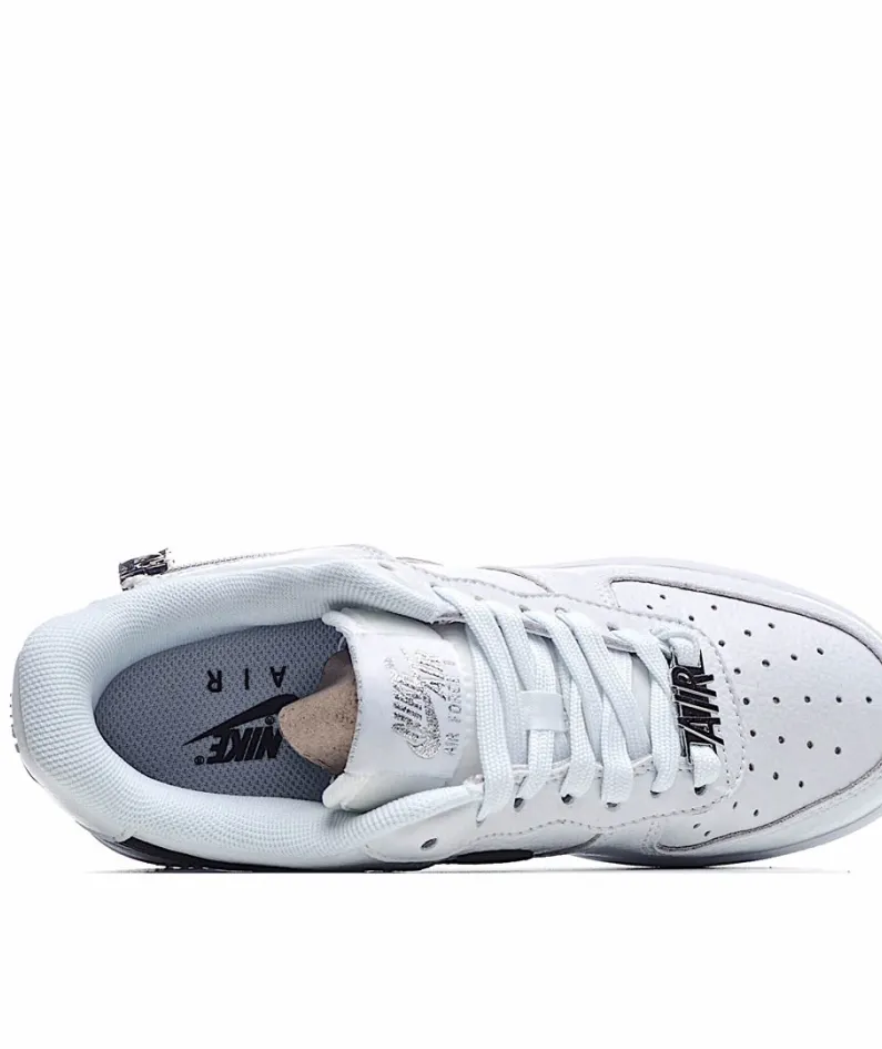 Nike Air Force  1 Low 07 ‘PRM‘’Zip Swoosh‘