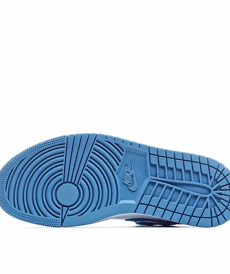 Air Jordan 1 Mid 'UNC'
