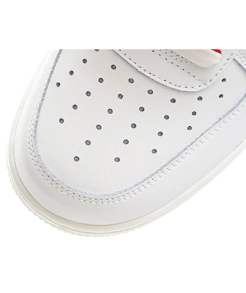 Nike Air Force 1 07 Beige Red