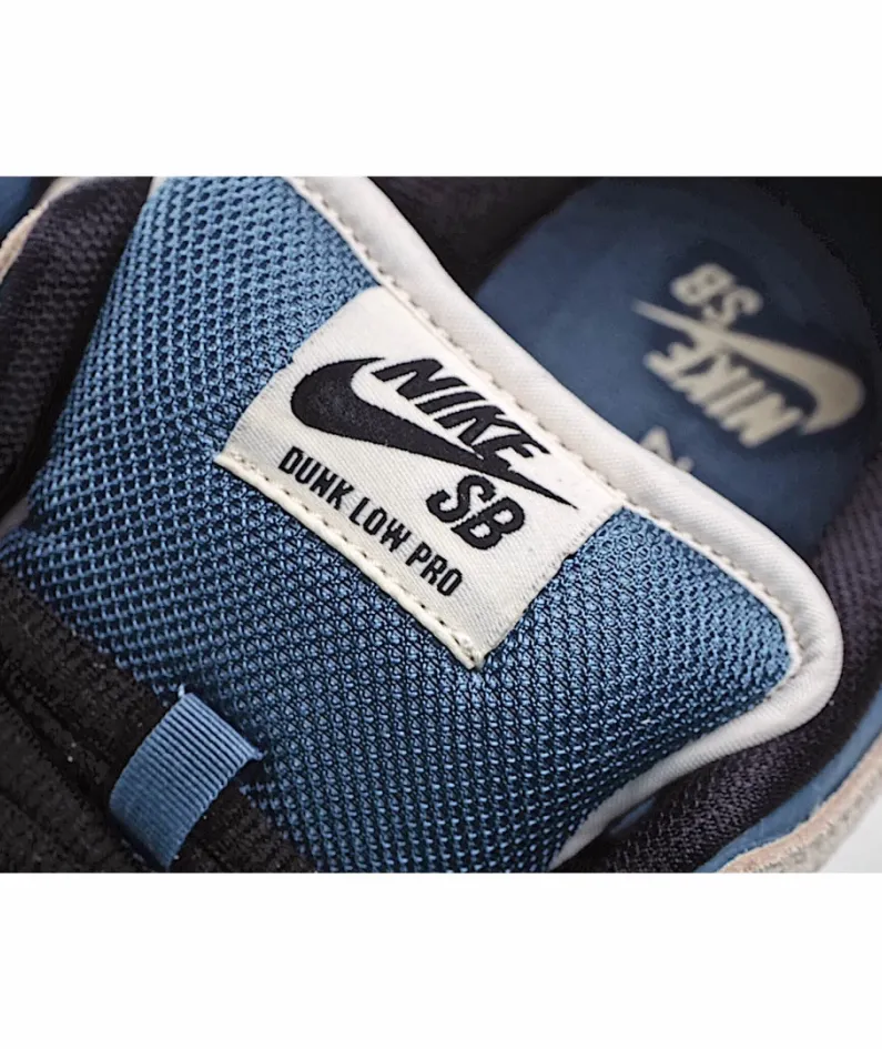 Nike SB Dunk Low Pro Sneakers