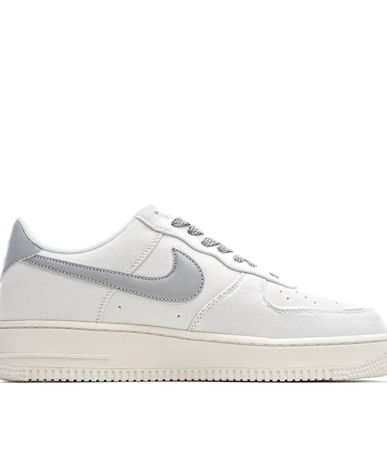 Nike Air Force 1 07 3M Reflective